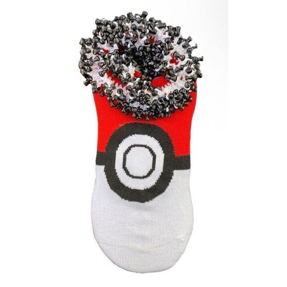 🎀2/$20🎀 Hand Beaded Pokémon Ankle Socks- Shoe Size 3-9 Women’s - Picture 1 of 2